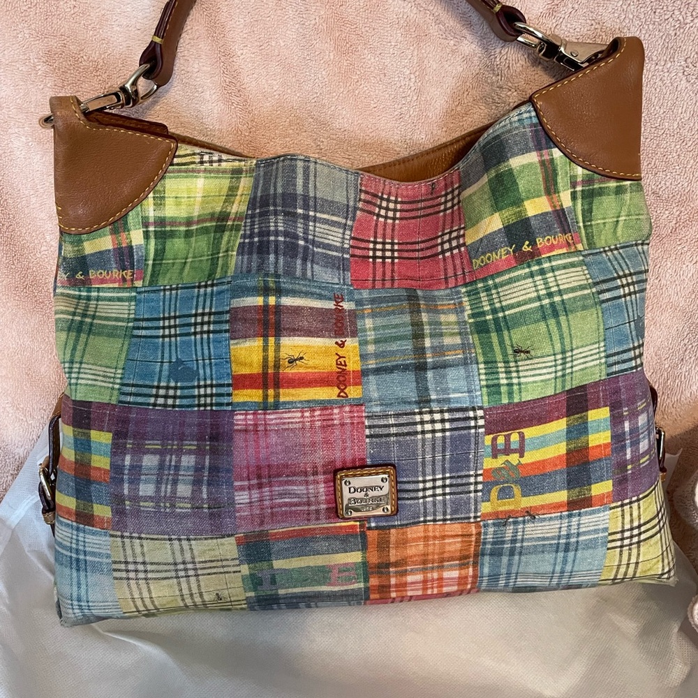 Dooney & Bourke